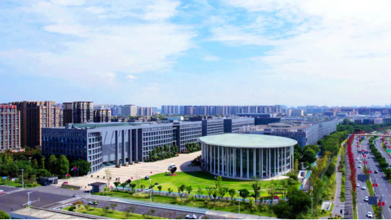 C46C257164DB2C5FEE8D5B419E9_A25AABC4_A8DC5