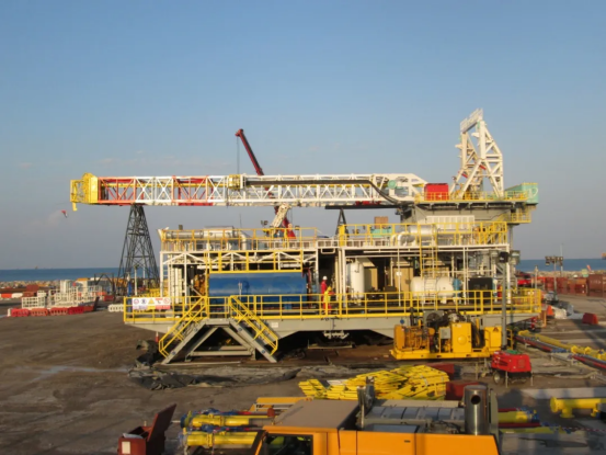 BD087BBAC955C12FE51BEAF324C_7BCE35A6_E099B