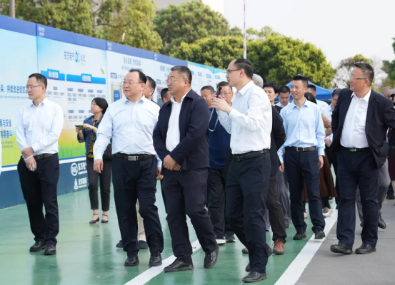 4FBCD11DCC2BB5501C5E8EE95DE_3D7EFDC7_D87BB