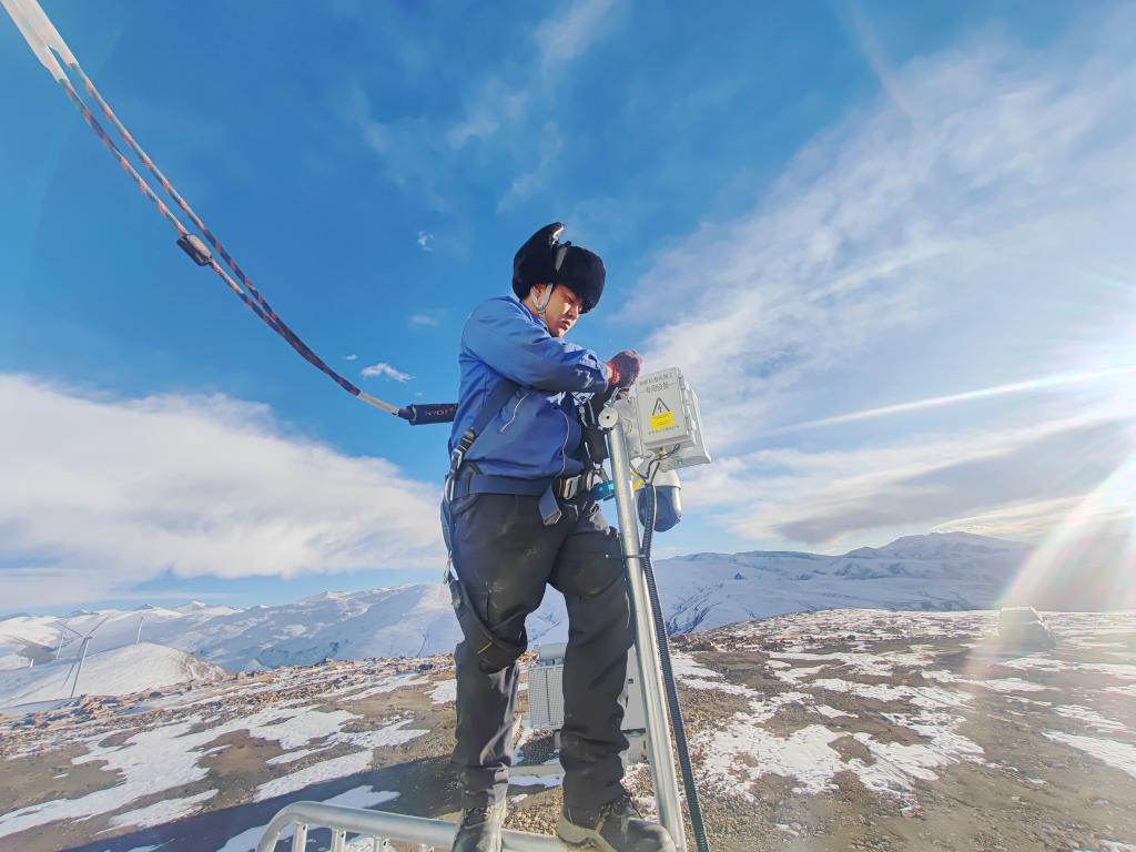 AB9930CA90423A416186E47485D_B0D13F83_160F5