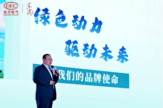 EBB62B27552616AF484B078E17F_0378D82F_1935F