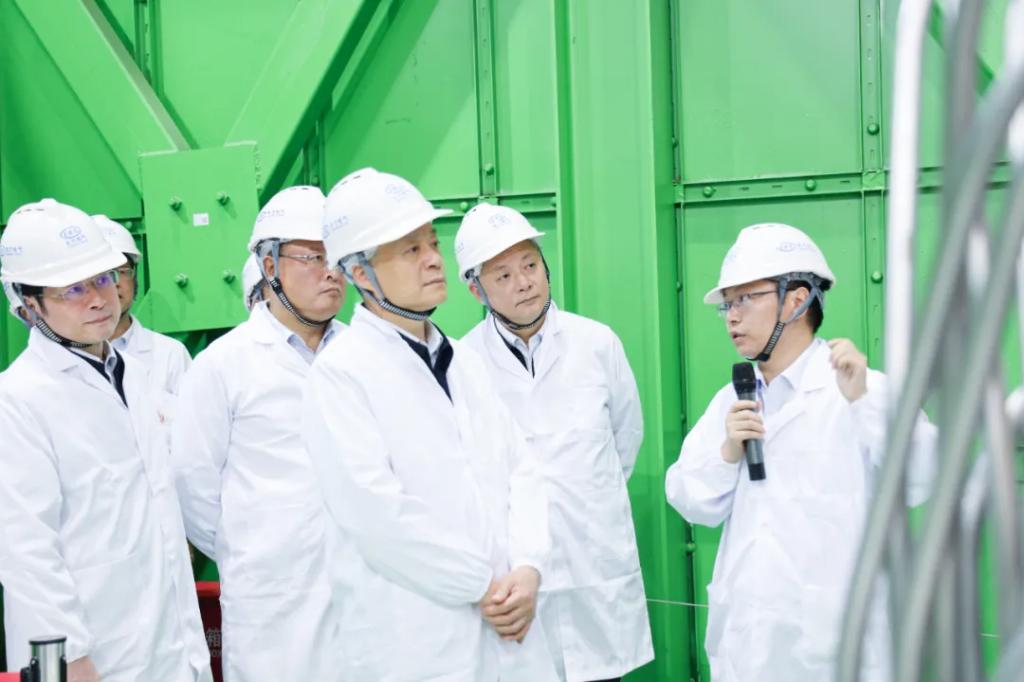 7CCEC4ADF360E07EAC7B30C32B5_D2F82B65_FEC8