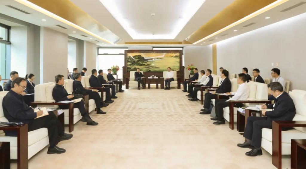 65C949641999EC75FD13200C0C2_21E3AA39_F434