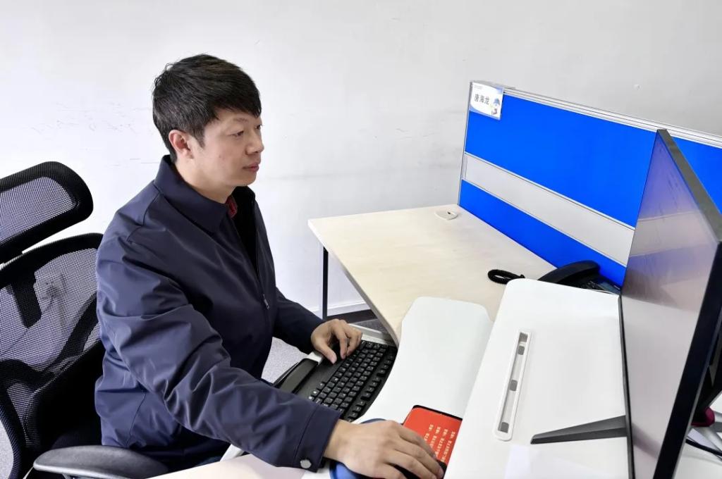 DF90E2291CB3EE19A22F561E4DC_ABD6AED4_11101